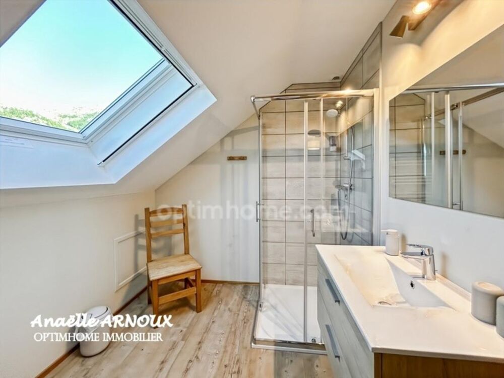 à vendre  Maison Saint-Jean-Saint-Nicolas (05260)