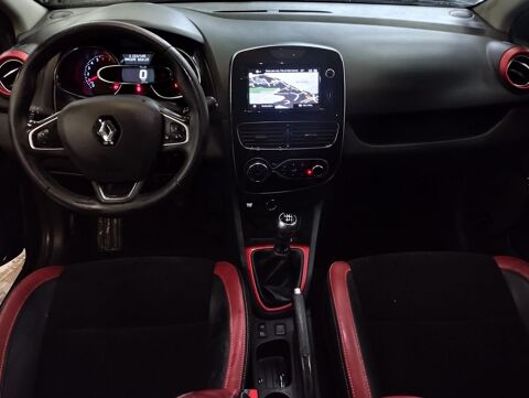 Clio IV 1.2 TCE 120 ENERGY INTENS 5P 2017 occasion 06640 Saint-Jeannet