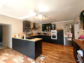  Maison � vendre 7 pi�ces 226 m�