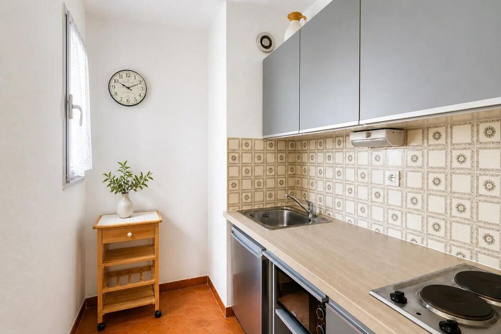 Appartement 1 pièce de 31 m² à Saint-Mandrier-sur-Mer