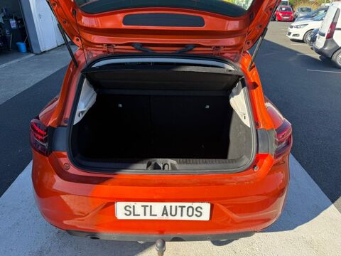 Clio 5 1.5 DCI 115CH ZEN GARANTIE 6 MOIS / REPRISE POSSIBLE 2021 occasion 36300 Le Blanc