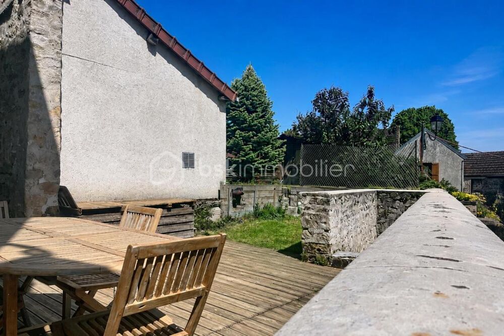 Maison 5 chambres environnement calme avec gare