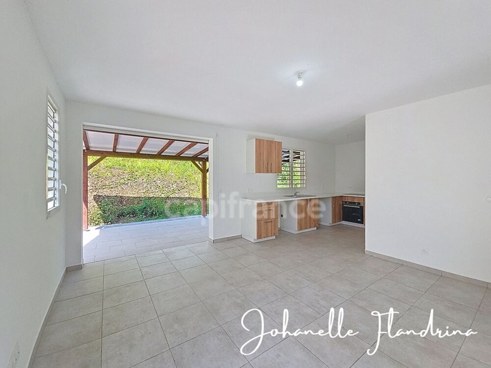 Location Maison Maison neuve � louer, 2 chambres, 56 m�, Gourbeyre Gourbeyre