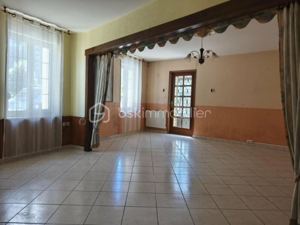 Vente Maison Maison familiale de 141 m2 - Dépendances - Jardin Saint cyr en pail
