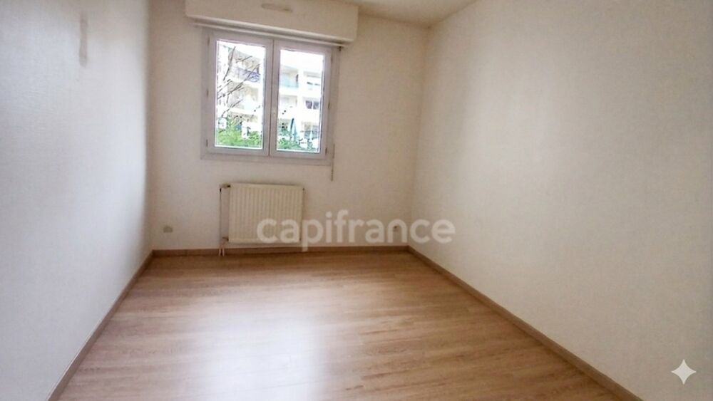Appartement T3 lumineux à vendre avec Balcon & Garage  Île de Nantes (Quartier Beaulieu / Crapa)