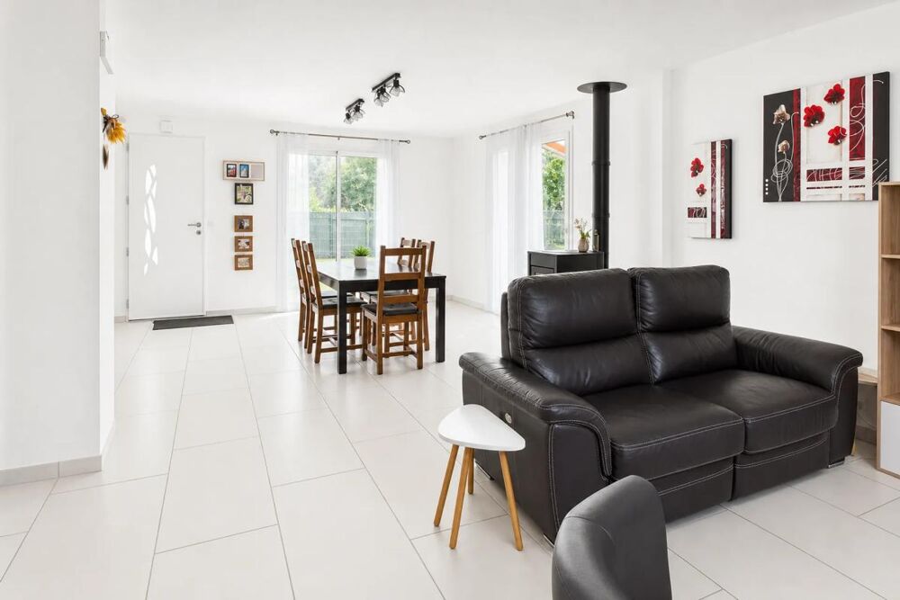 Maison de 6 pièces de 102 m² à Plouzévédé