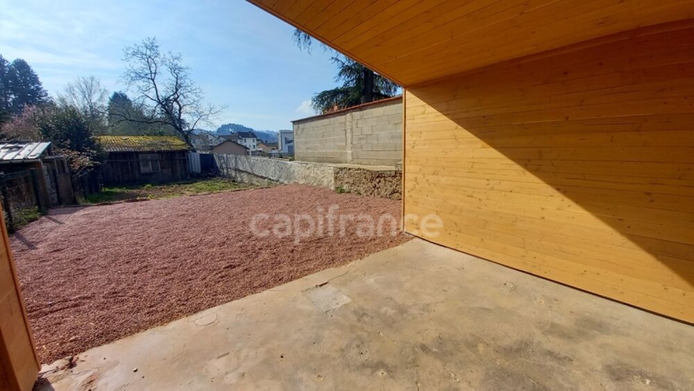 Maison de ville à CHAUFFAILLES - 110 m² avec jardin intérieur