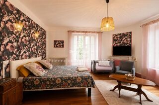  Maison à vendre 8 pièces 231 m²