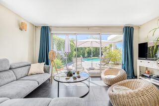  Maison � vendre 10 pi�ces 235 m�