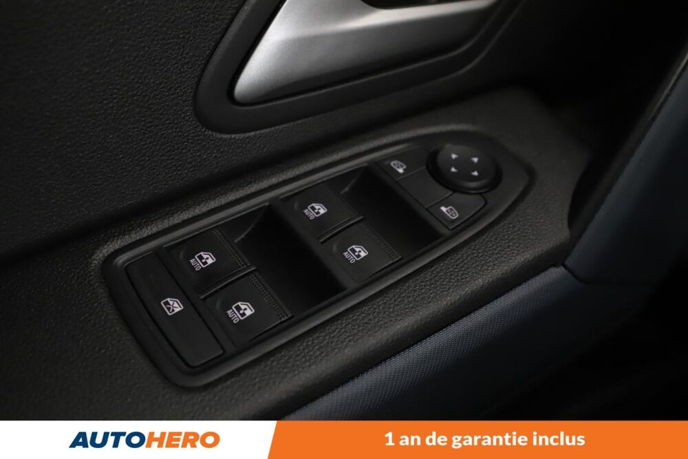 Duster III 1.6 Hybrid Expression 4x2 BVA 140 ch 2025 occasion 92130 Issy-les-Moulineaux