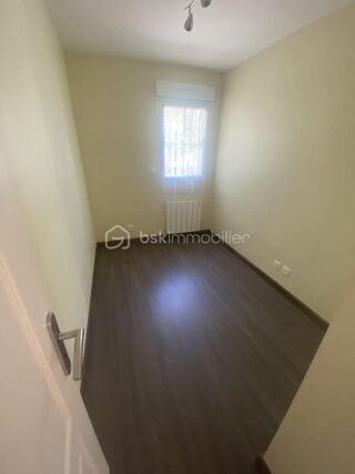  Propriété/château à vendre 6 pièces 134 m²