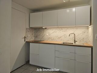  Appartement à louer 1 pièce 25 m²