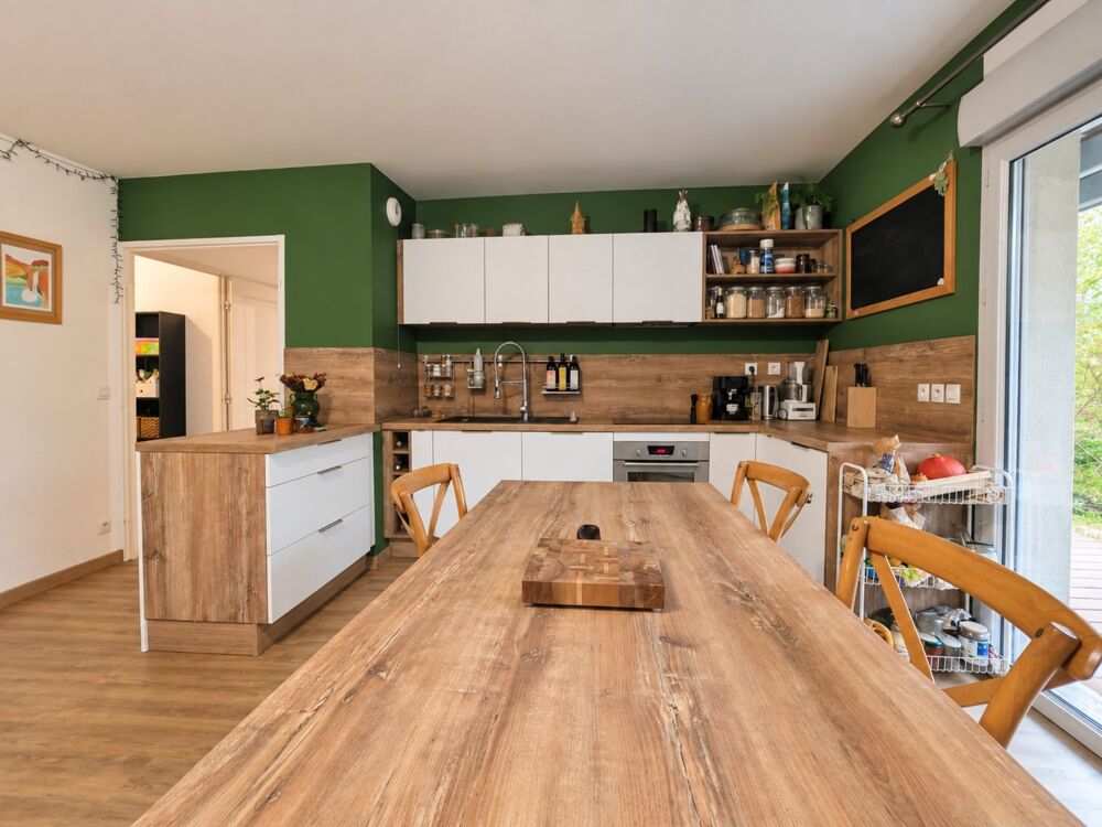 Vente Appartement Présentation du bien : Appartement 3 pièces à vendre à LA MOTTE SERVOLEX La motte servolex