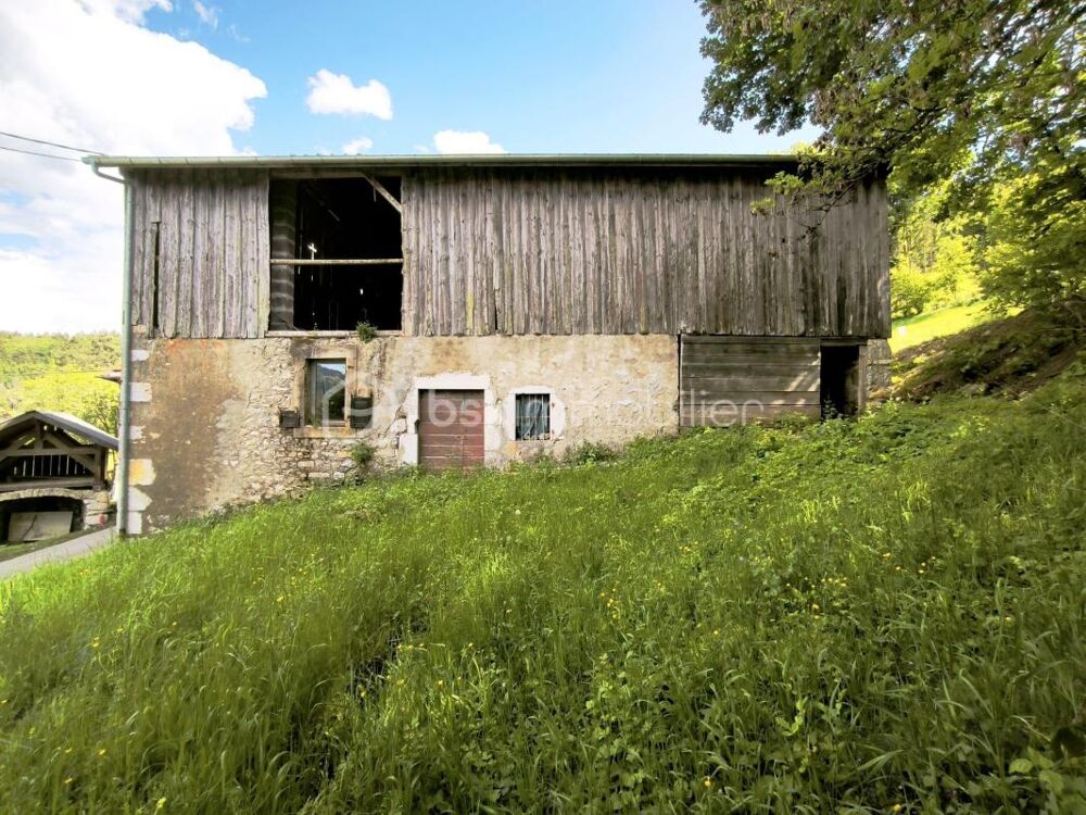 Mieussy  Ivoray : Ancienne ferme 245 m² à rénover