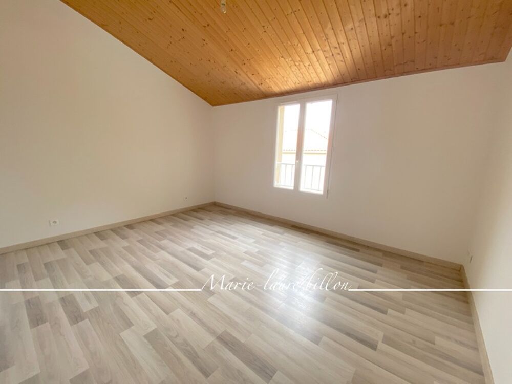 Maison à vendre 3 pièces CHALLANS (85) - maison 2 chambres, stationnement et garage