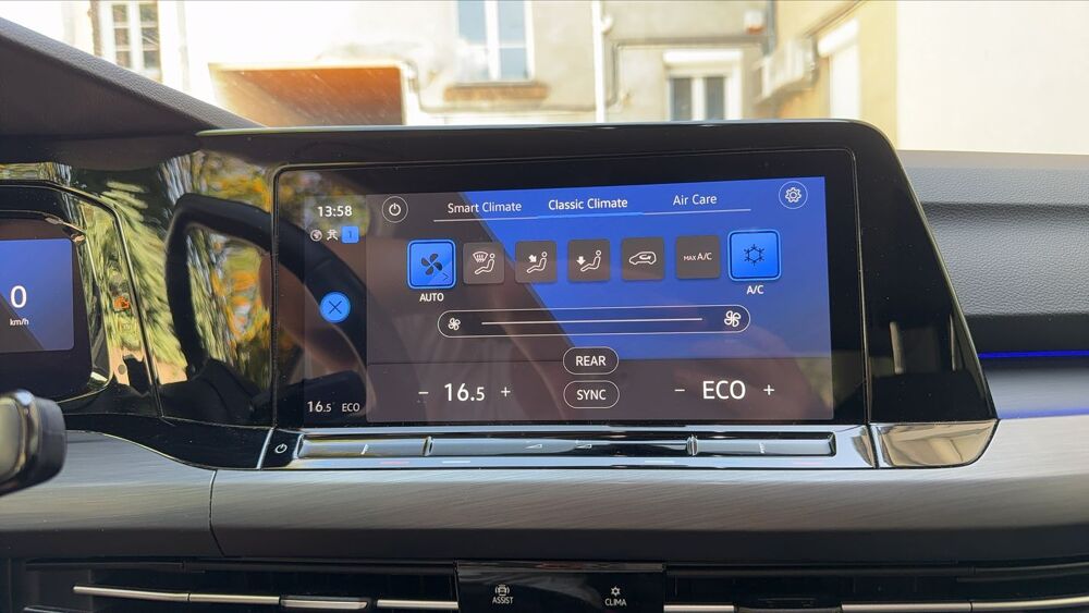 Golf 1.4 TSi 245 Plug in Hybrid DSG6 GTE 2024 occasion 69310 Oullins Pierre Benite