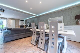  Maison � vendre 8 pi�ces 180 m�