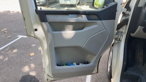 Transporter T6 VU Van Am&eacute;nag&eacute; 2.0 TDI 102 Base 2015 occasion 26800 Etoile Sur Rhone