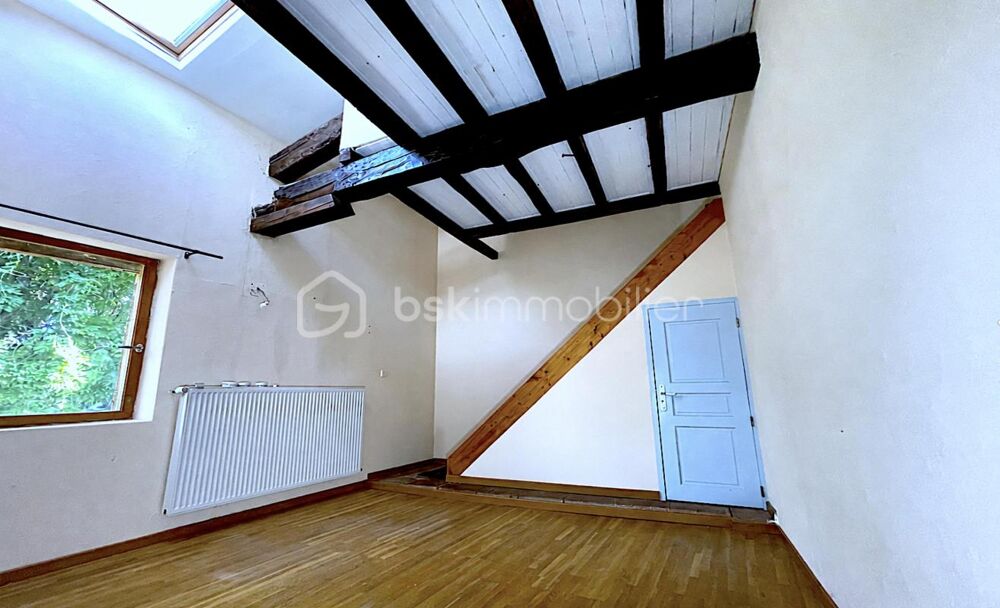 Maison de village sans extérieur 84m²
