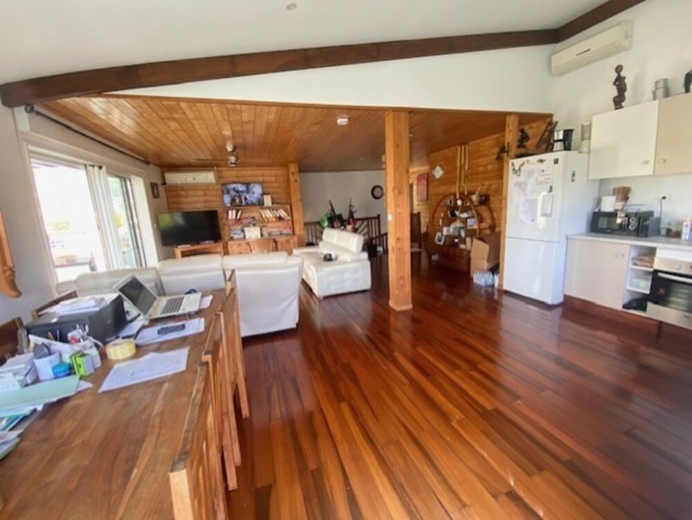Vente Immeuble Immeuble de 3 niveaux 800 m² SAINT PAUL (974) - 2.180.000€ Saint paul