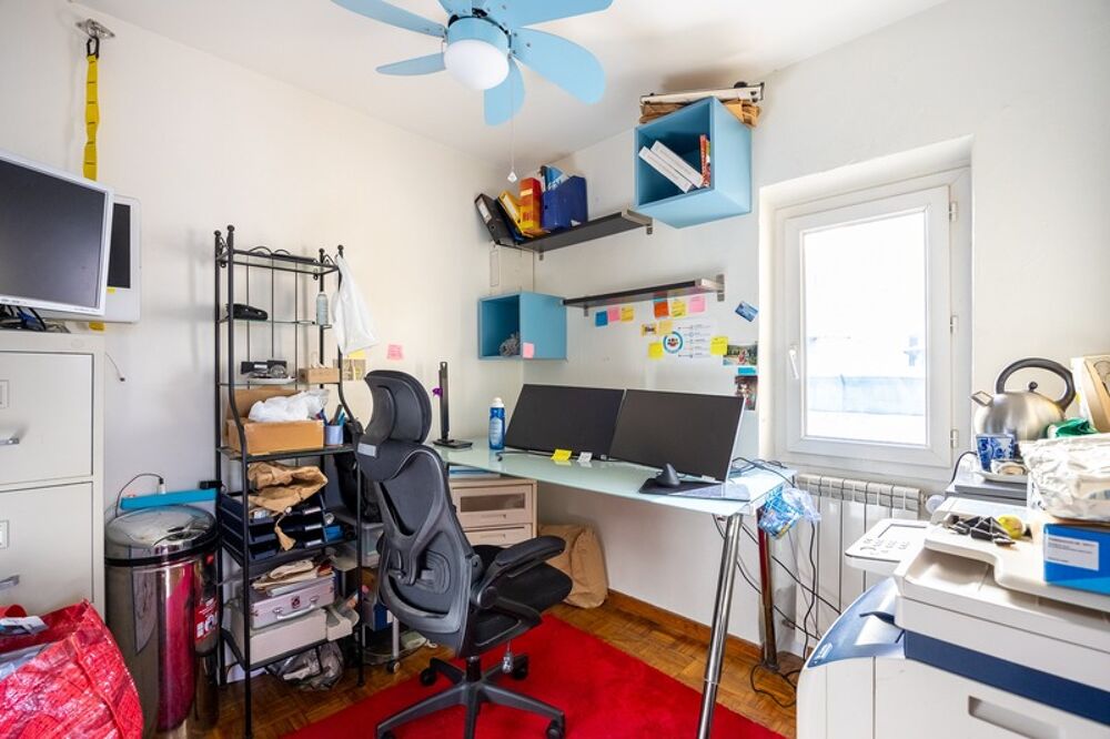 Vente Maison MAISON DE VILLE INDÉPENDANTE – LE CAMAS – 63 M² – BUREAU & SOUPLEX – RARE SUR LE SECTEUR – FORT POTENTIEL – VISITE VIRTUELLE DIS Marseille 5