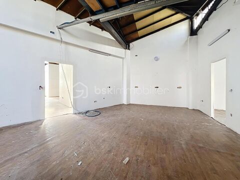 ? &Agrave; VENDRE � OPPORTUNIT&Eacute; &Agrave; &Eacute;VRY (91) - LOCAL COMMERCIAL DE 145m&sup2; AVEC EXT&Eacute;RIEUR ! ? 220000 91000 Evry