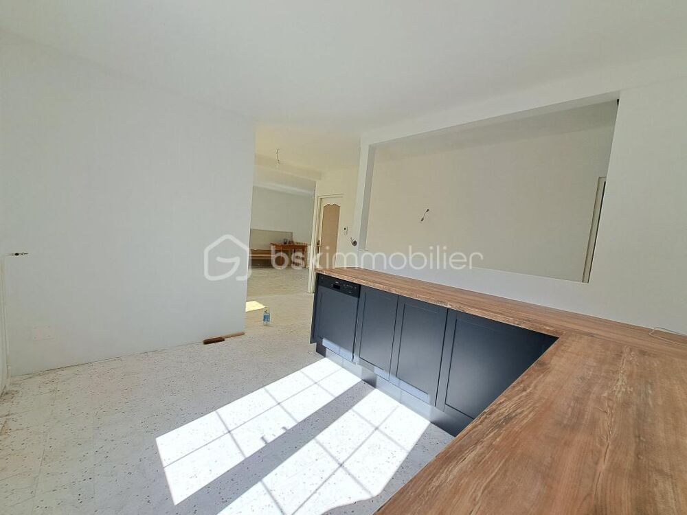 Vente Maison PAVILLON DE PLAIN-PIED SUR SOUS-SOL COMPLET À 5 MINUTES D'ABBEVILLE Caours