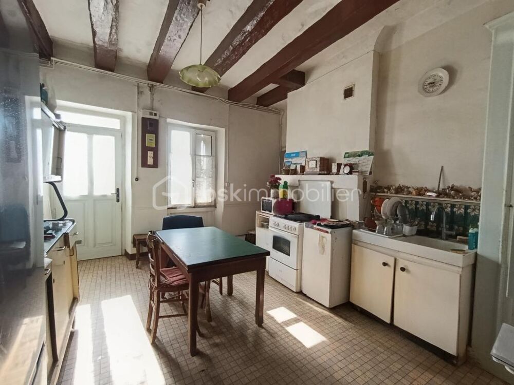 Maison ancienne avec terrain constructible  Investissement locatif