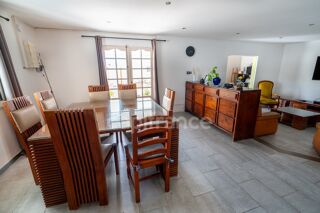  Villa � vendre 10 pi�ces 257 m�