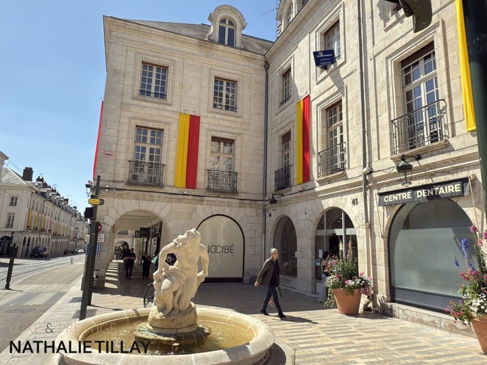 Appartement, rue Royale, à vendre , 3 chambres, statiuonnement, ORLEANS (45)