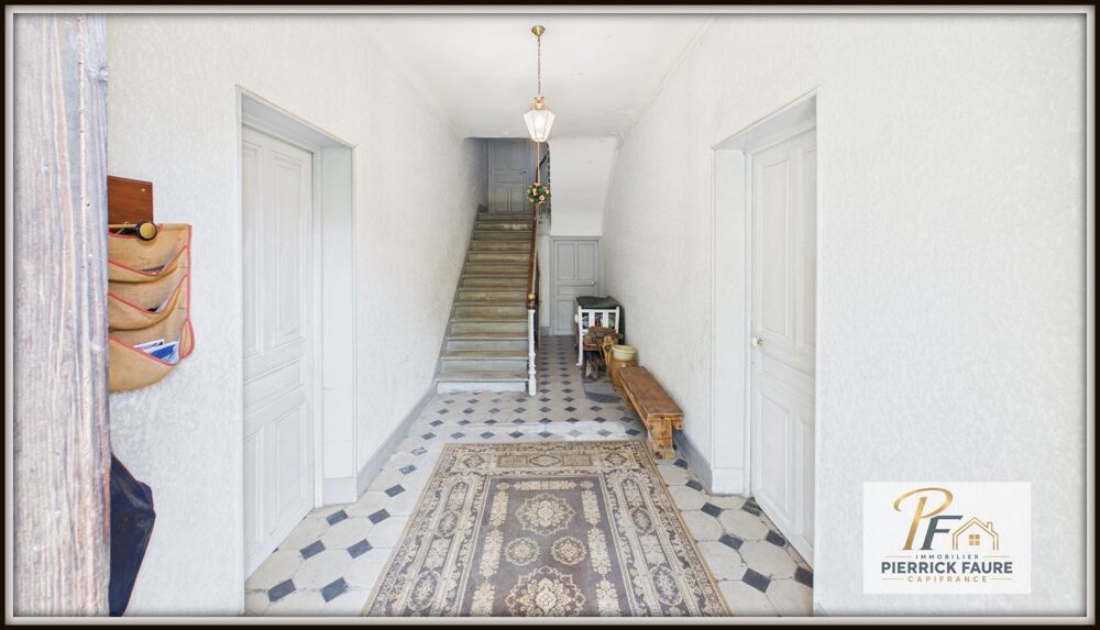 Vente Maison BRIANÇON – Maison historique de 193,67 m² à rénover, jardin arboré et vue montagne Briancon