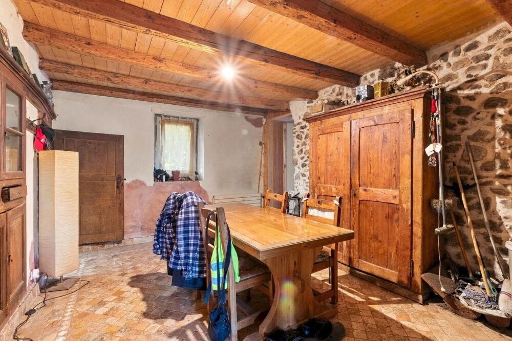 Vente Maison Maison de 7 pièces de 169 m² à Reignier-Ésery Reignier esery