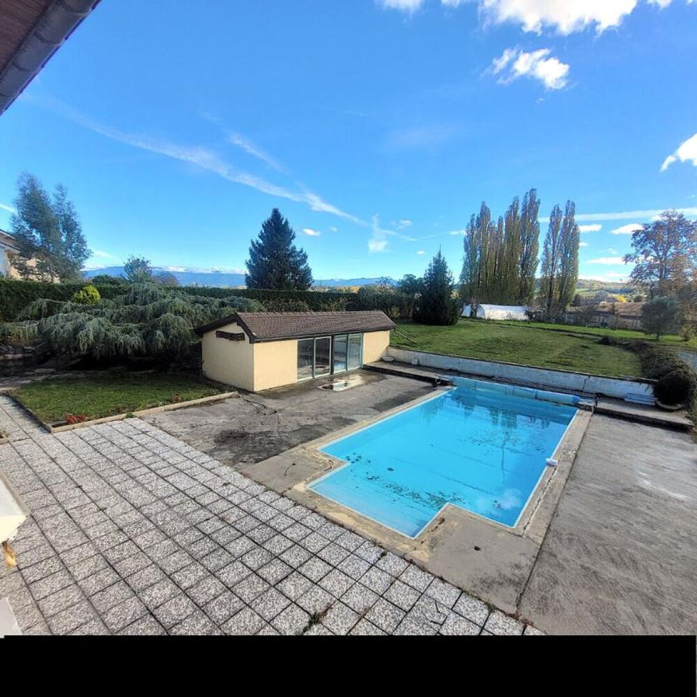 Grande propriété 253 m2 - dépendances aménageables- piscine & espace bien-être