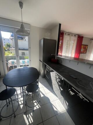  Appartement à louer 3 pièces 71 m²