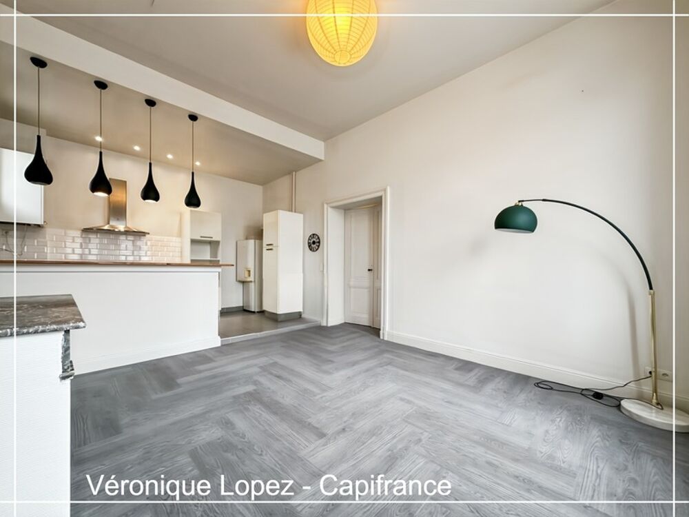 Agen, coeur de ville, appartement de charme T3 avec terrasse et parking