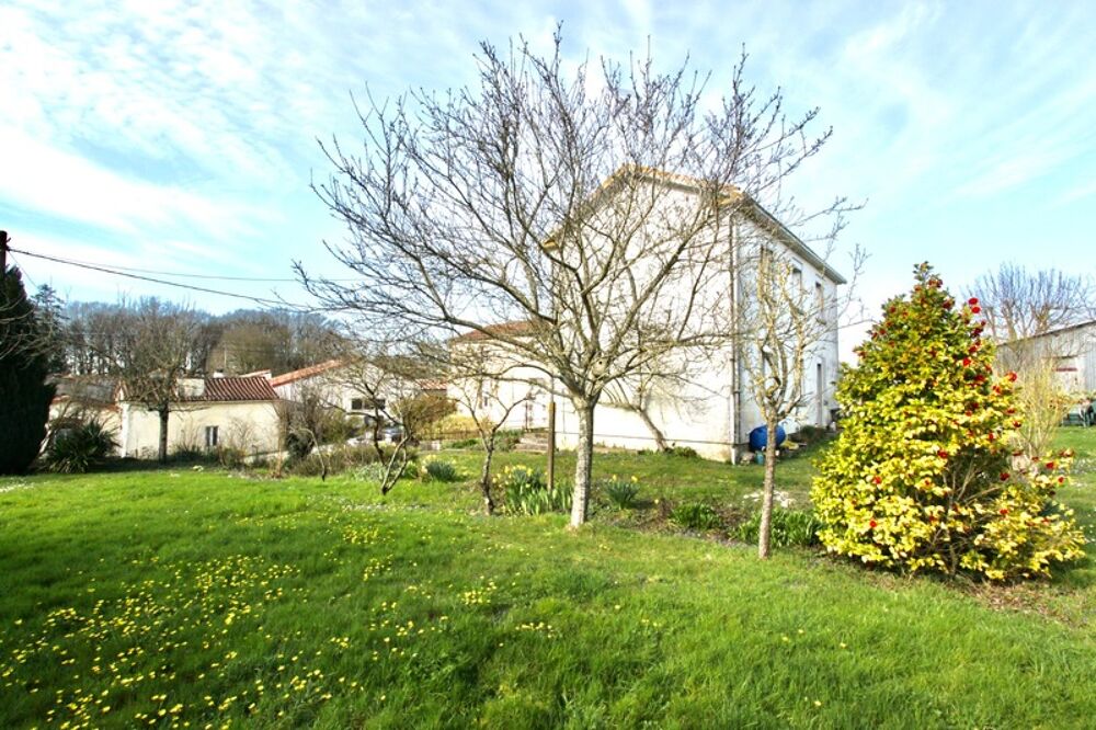 Maison viager à vendre occupé 8 pièces LE BOUPERE (85)