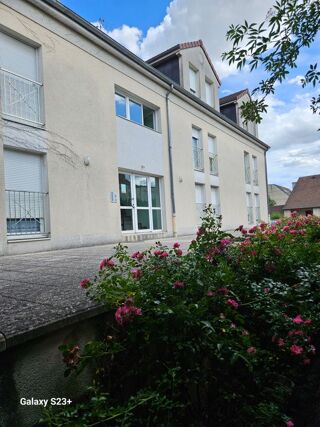  Appartement à louer 1 pièce 14 m²
