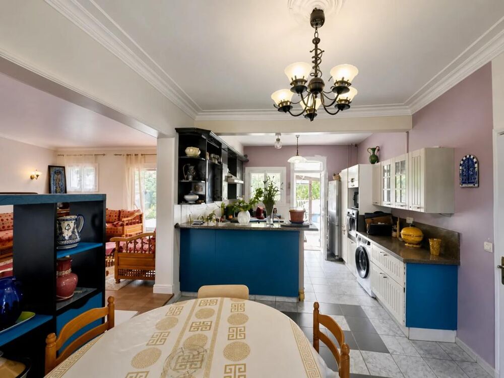 Maison de 5 pièces de 131,3 m² à Sarcelles À 20 minutes de Paris