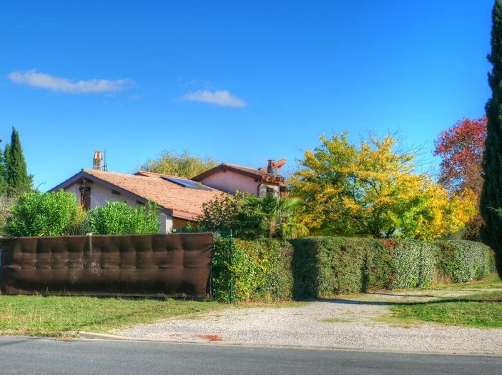 Belle maison d'architecte - avec possibilité de cabinet indépendant (idéal pour profession libérale) - à vendre à Bias - Lot-et-
