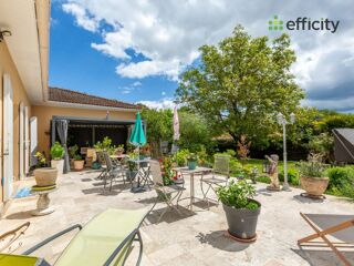  Maison à vendre 8 pièces 264 m²
