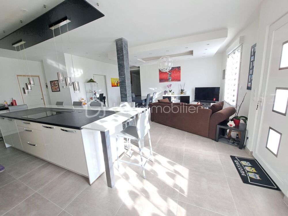 LOFT HAUT STANDING DE REZ DE CHAUSSEE
