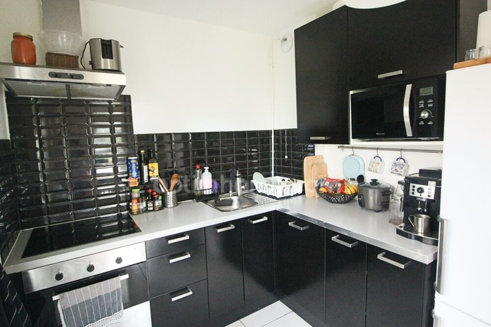 Vente Appartement Roubaix De Gaulle - T2 en RDC avec parking privé et cave Roubaix