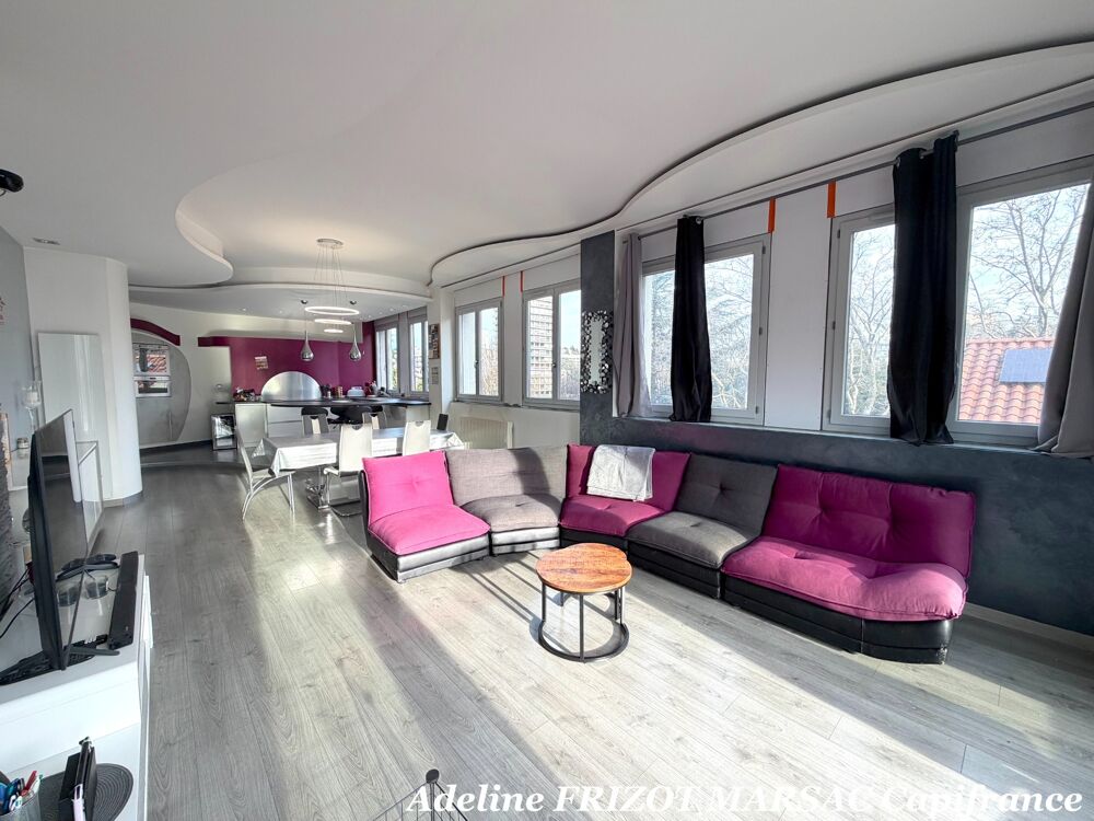 Vente Appartement APPARTEMENT PROCHE COURS FAURIEL- 130M2 - 3 CHAMBRES - PARKING - TERRASSE 50M2 Saint etienne