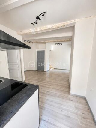  Immeuble à vendre 7 pièces 160 m²