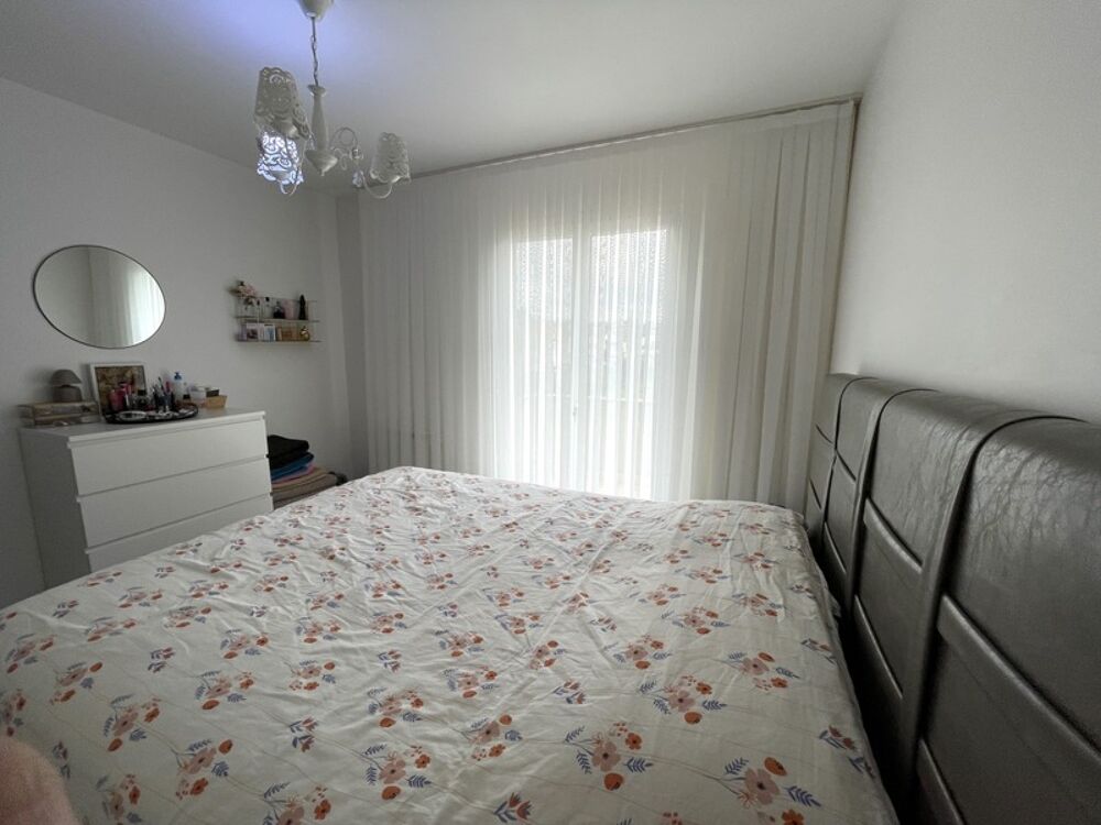 Maison 88 m² vendue avec locataire en place  3 chambres, garage et jardin