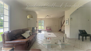  Maison � vendre 6 pi�ces 165 m�