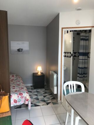  Appartement à louer 1 pièce 18 m²