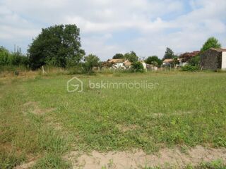  Terrain à vendre 819 m²