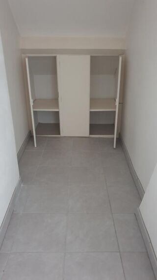  Appartement à louer 1 pièce 18 m²