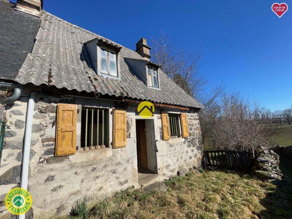 Maison 3 pièces 65 m² · à Pierrefort · 65 m² · 29 500 €